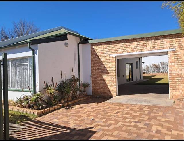 4 BEDROOM HOUSE FOR SALE IN BENONI CENTRAL